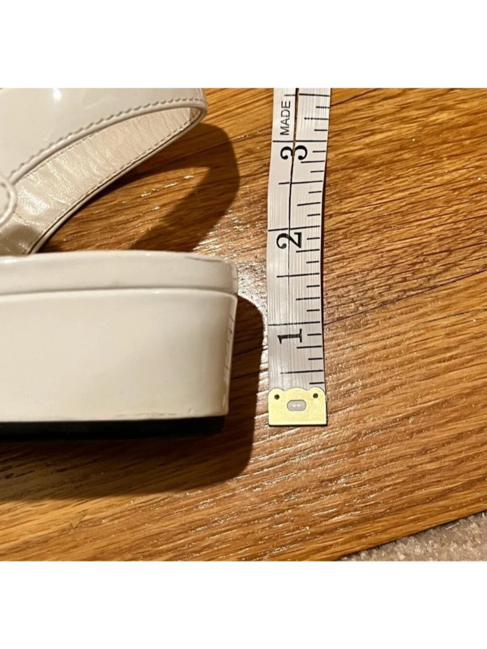 💯 Authentic PRADA White Patent Crisscross Vernice Linea Rossa Wedge Sandals - Picture 12 of 12